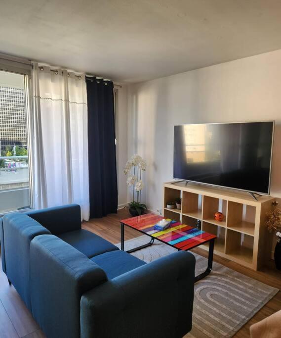 Appartement La Defense Пюто Экстерьер фото
