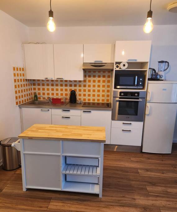 Appartement La Defense Пюто Экстерьер фото